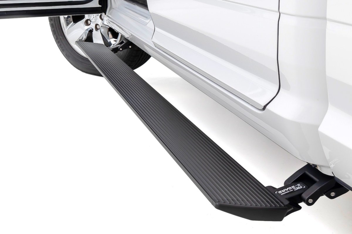 Ram 1500 Classic Power Running Boards - Rough Country - Dual Electric Motor - '19-'23